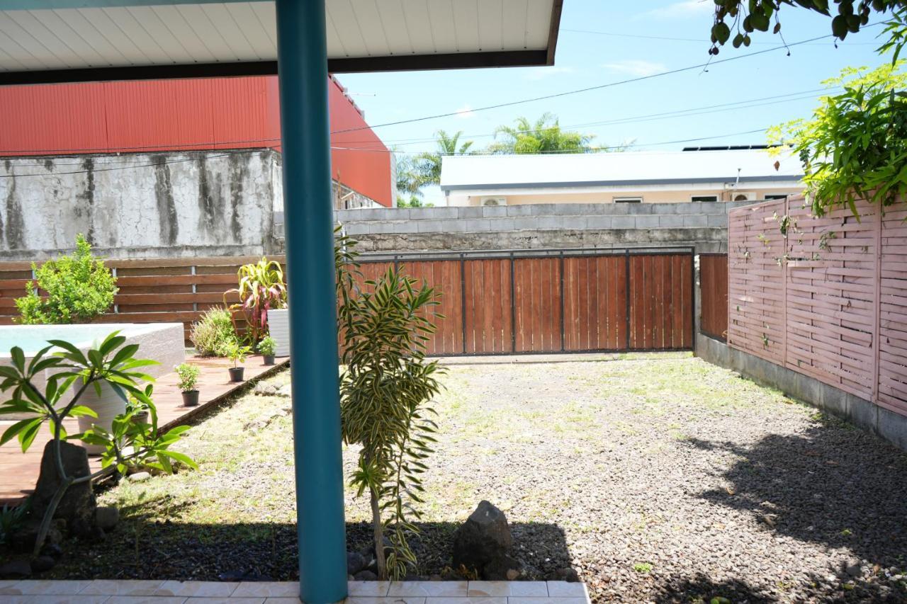 Fare I Tahiti Villa Punaauia  Exterior foto